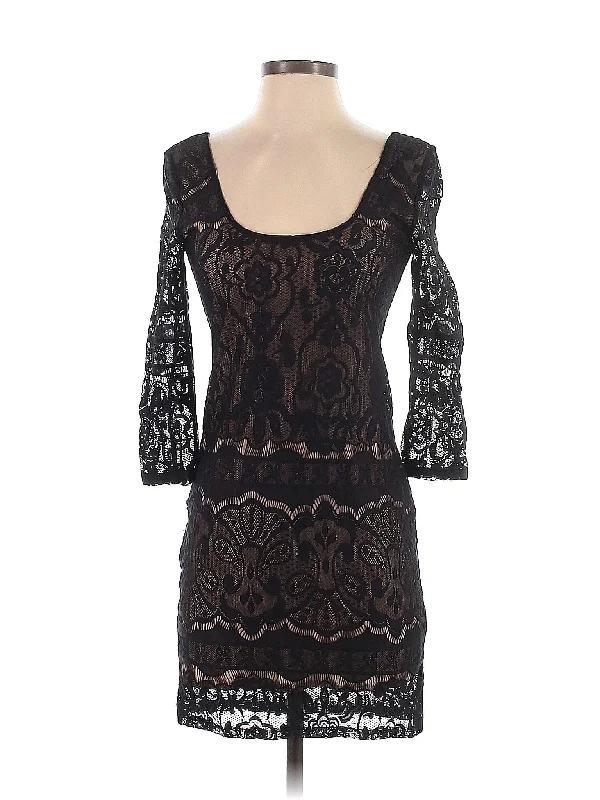 cocktail dress with side gathers-Cocktail Dress