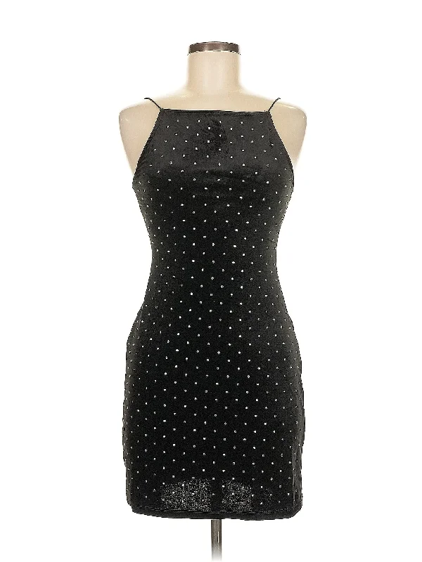 cocktail dress with side gathers-Cocktail Dress