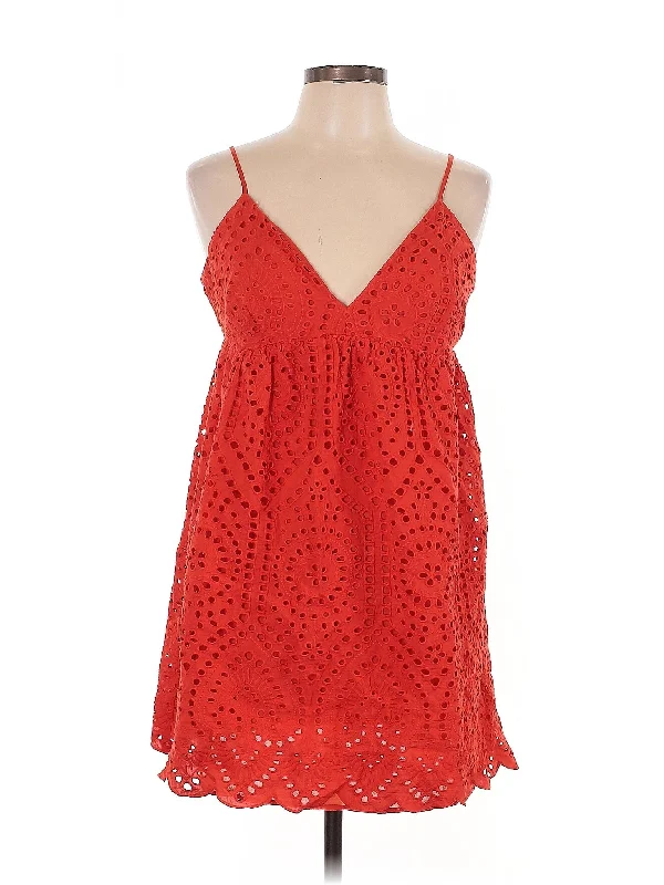 cocktail dress alterations DIY tips-Cocktail Dress