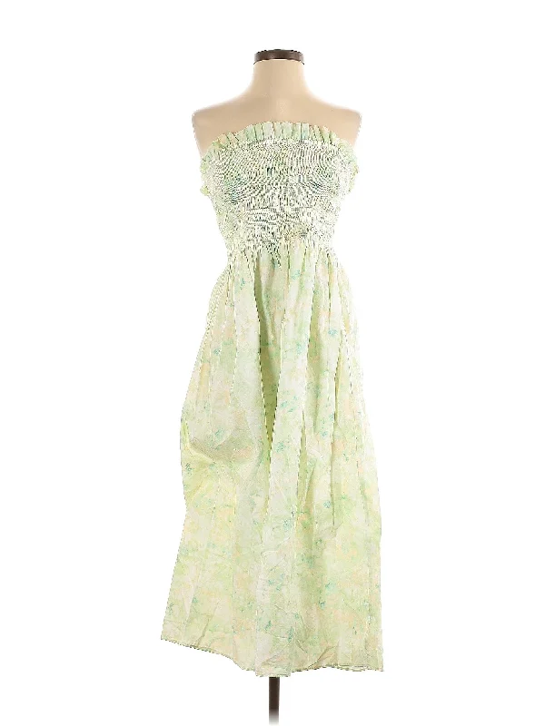 silver cocktail dresses for sparkling style-​Cocktail Dress