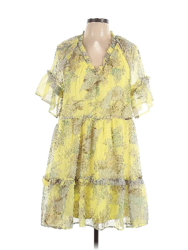 wrap cocktail dresses for adjustable fit-​Cocktail Dress