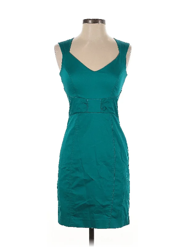 cocktail dress for tech exhibitions-Cocktail Dress