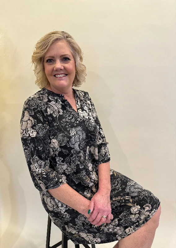 Party dress with belt -HUDSON CURVY/REG FLORAL BLACK DRESS