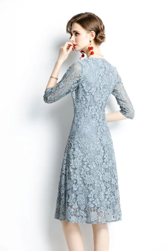 evening gowns with side sequins-Light blue Evening A-line V-neck Elbow Sleeve Knee Lace Dress