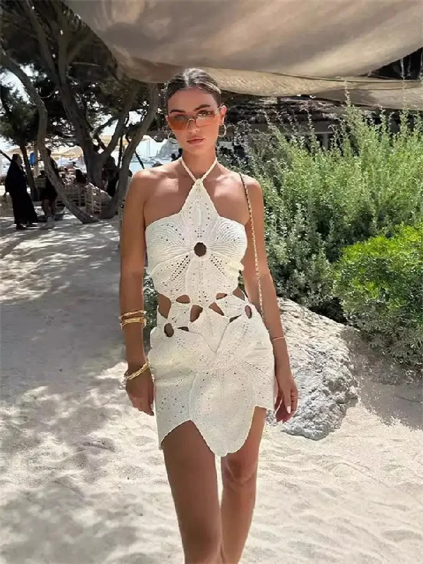Party dress that is easy to dance in -Louisa Summer Lily Dress- Resortwear