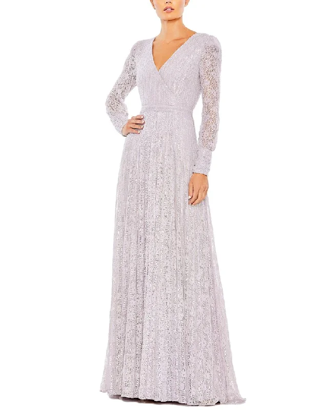 Party dress: the perfect fit -Mac Duggal Gown