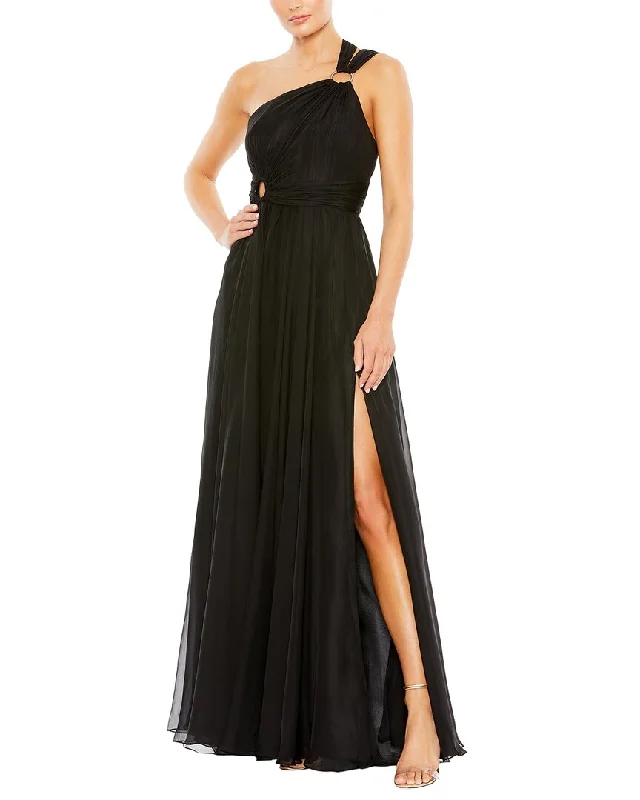 Party dress that reflects your style -Mac Duggal Gown