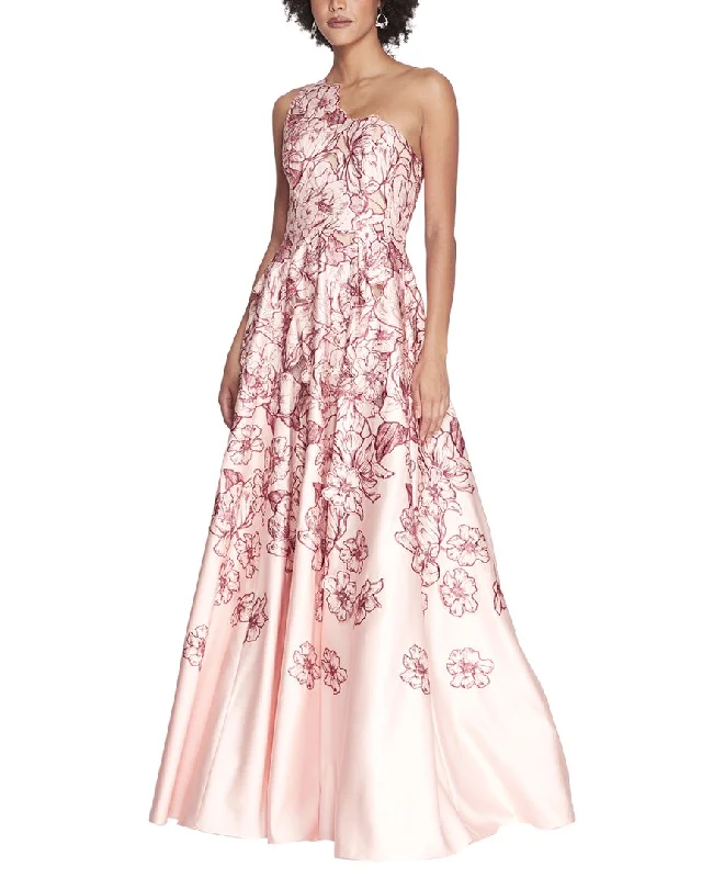 Party dress like a celebrity -Marchesa Notte Gown