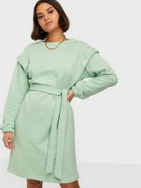 Party dress in red color -Penia Dress Soft Mint