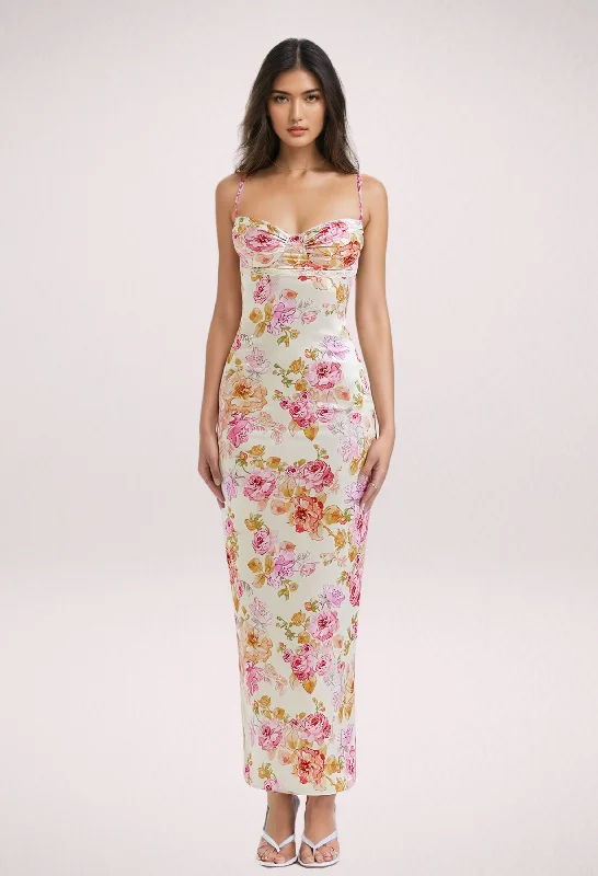 Party dress for a pear shape -TUCCIA