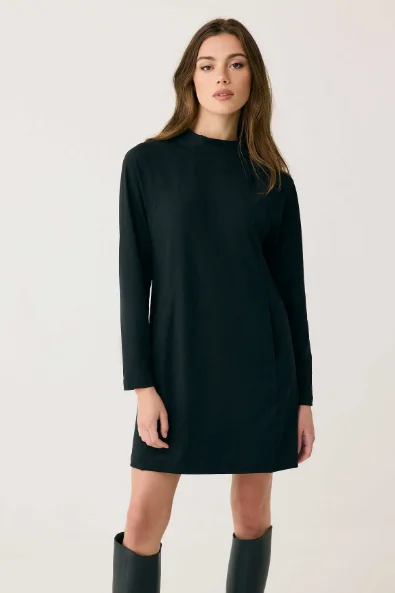 Party dress for an anniversary dinner -OM TECH DRESS BLACK