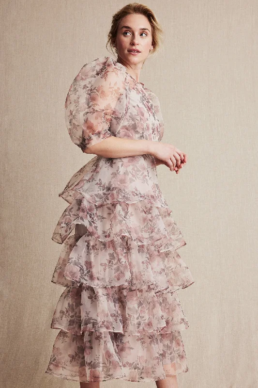 Party dress: hair and makeup -Women's floral organza dress