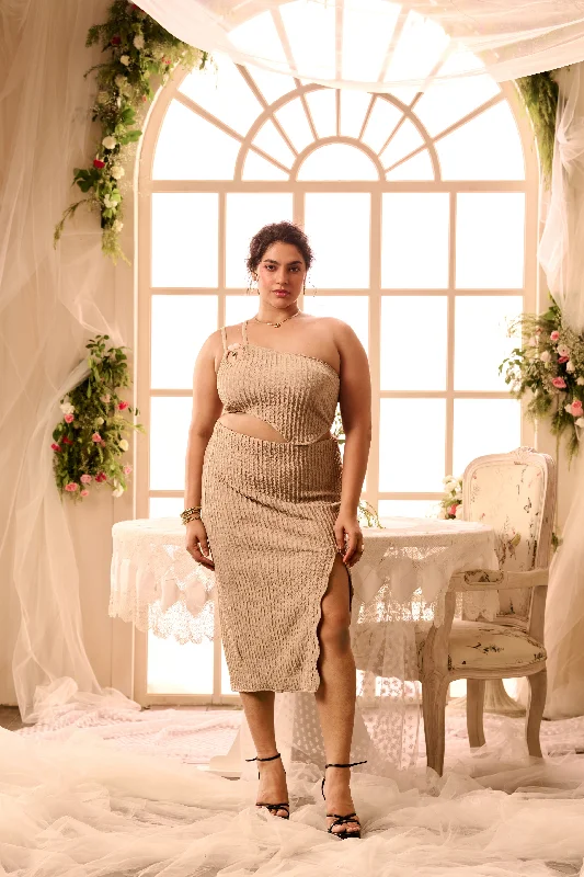 Dress for party convivial atmosphere -Euphemie Beige Textured Knit Embellished Coord Set Dress for party convivial atmosphere -Euphemie Beige Textured Knit Embellished Coord Set