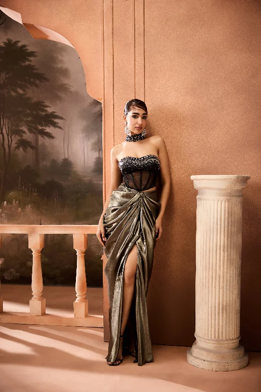 Party dress that is picture-perfect -Eila Metallic Grey Coord Set