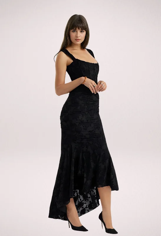 Party dress that creates a waistline -MANTIYA