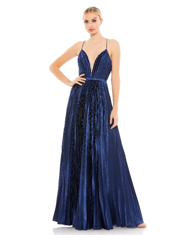 satin evening gown for formal occasions-Plunge Neck Pleated Evening Gown