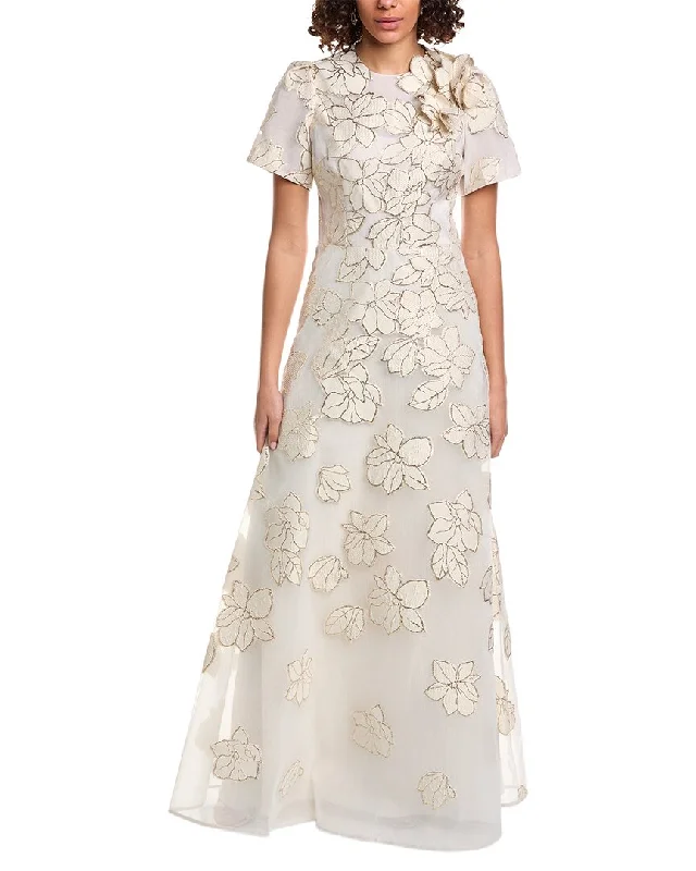 Party dress: style guide -Teri Jon by Rickie Freeman Burnout Applique Gown