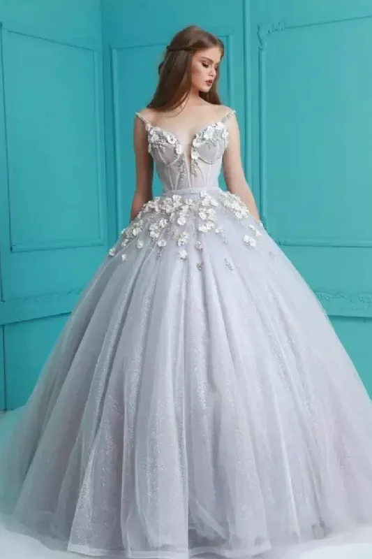 Red carpet-worthy prom dresses for glamorous nights-2024 Ball Gown Spaghetti Straps Quinceanera Dresses With Handmade Flowers Tulle  gh2069