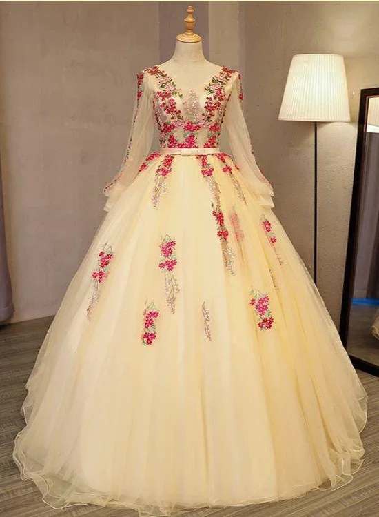 Elegant princess-style prom gowns-Beautiful Light Yellow Long Sleeves Quinceanera Dress, Ball Gown Sweet 16 Dress gh287 Elegant princess-style prom gowns-Beautiful Light Yellow Long Sleeves Quinceanera Dress, Ball Gown Sweet 16 Dress gh287