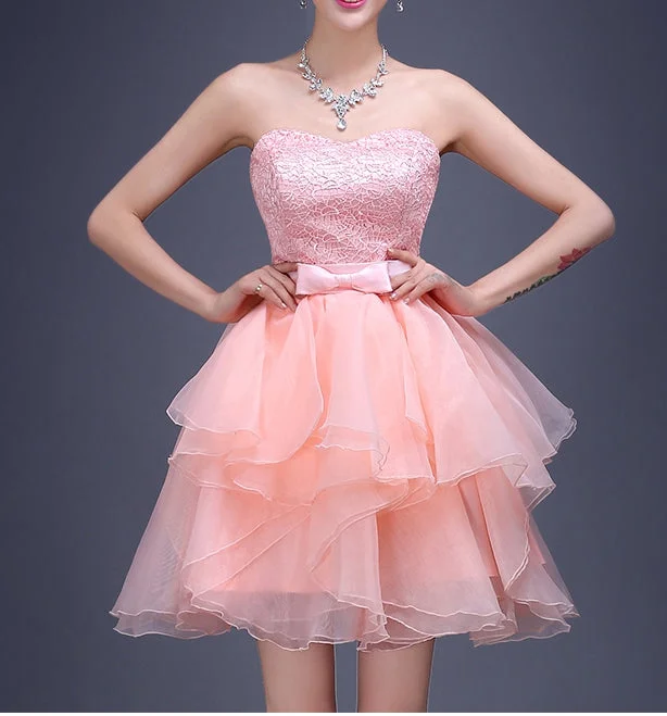 Modern mermaid prom dresses for dramatic flair-Charming A-line pink lace sweethearg neck short prom dress,homecoming dresses 7706 Modern mermaid prom dresses for dramatic flair-Charming A-line pink lace sweethearg neck short prom dress,homecoming dresses 7706