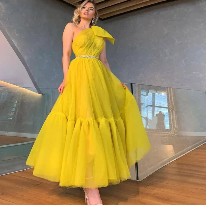 Vintage-inspired prom dresses for timeless appeal-One Shoulder Yellow Tulle Short Prom Dress Tea Length Homecoming Dress Princess Women Party Gowns Plus Size gh2073 Vintage-inspired prom dresses for timeless appeal-One Shoulder Yellow Tulle Short Prom Dress Tea Length Homecoming Dress Princess Women Party Gowns Plus Size gh2073