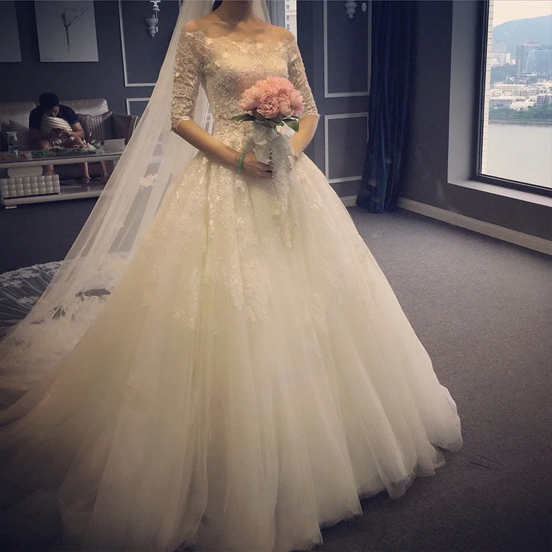 Elegant and feminine prom dresses-White tulle lace long ball gown dress evening gown 10084 Elegant and feminine prom dresses-White tulle lace long ball gown dress evening gown 10084