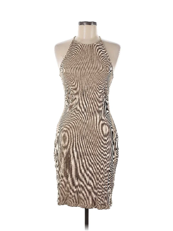 cocktail dress for corporate dinners-Cocktail Dress