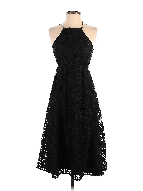 cocktail dress with button details-Cocktail Dress