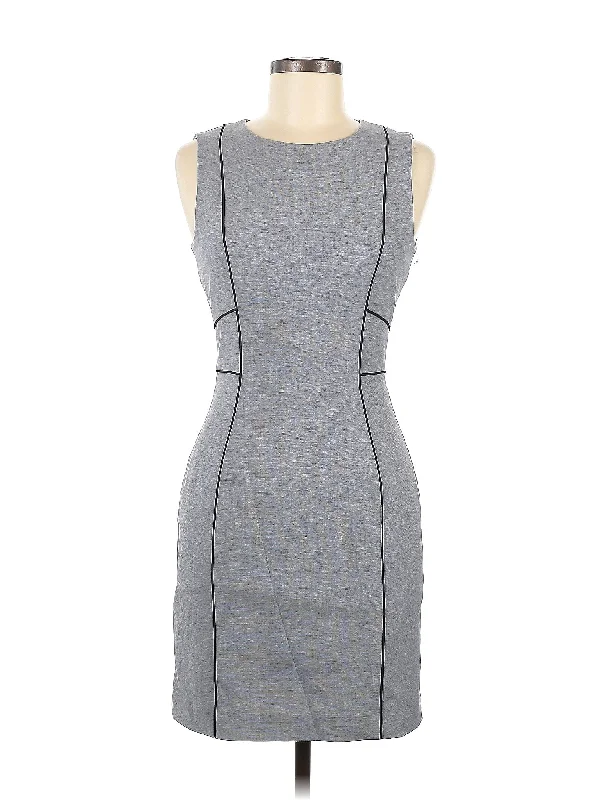 cocktail dress with contrast lining-Cocktail Dress