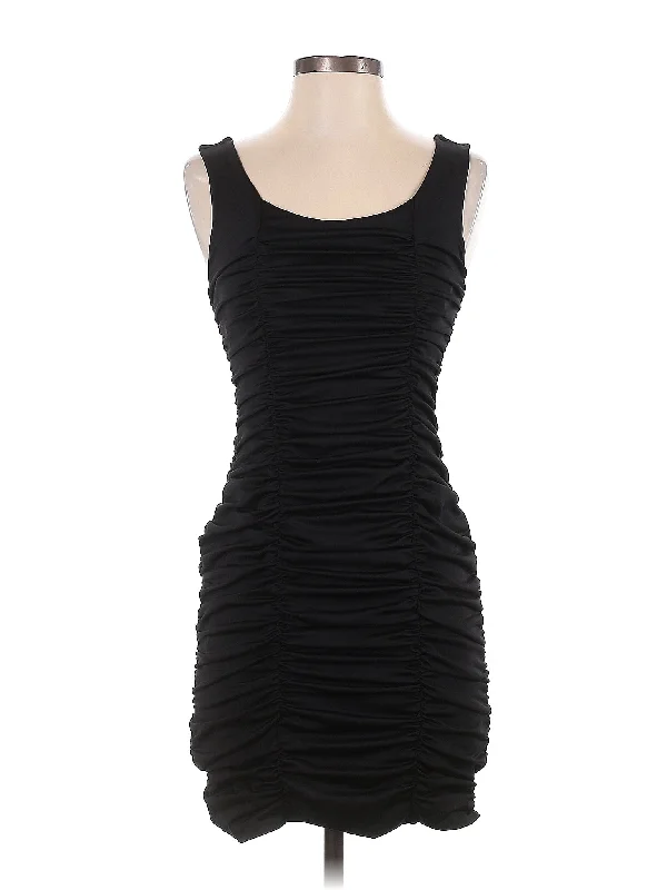 cocktail dress undergarment solutions-Cocktail Dress