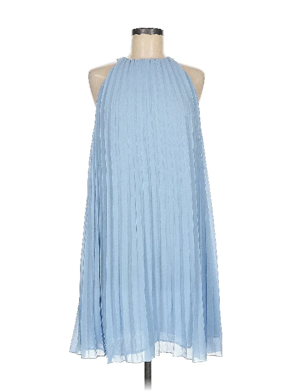 cocktail dress length etiquette guide-Cocktail Dress