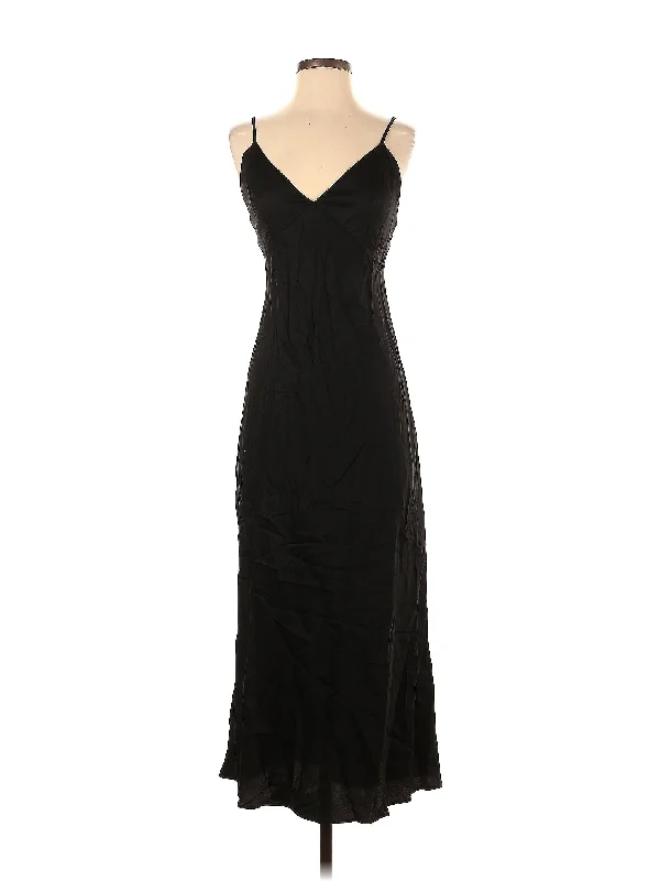 wrap cocktail dresses for adjustable fit-​Cocktail Dress