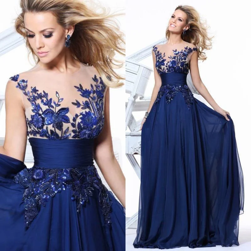 evening gowns with side rosettes-Cameron Charming Evening Dress