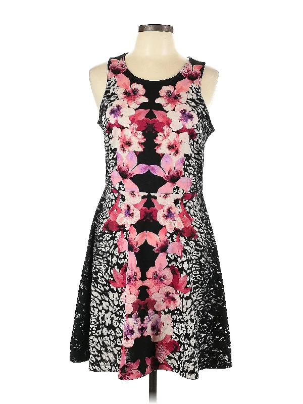 cocktail dress with side embroidery-Cocktail Dress