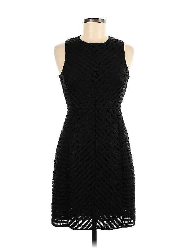 cocktail dress with open back-Cocktail Dress