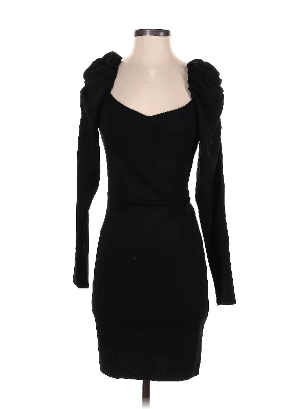 how to style a cocktail dress casually-Cocktail Dress