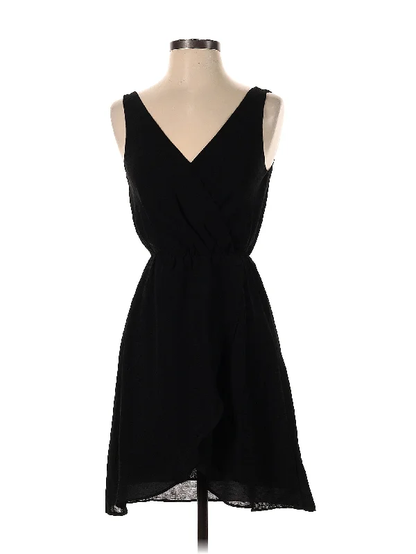 cocktail dress neckline styles explained-Cocktail Dress