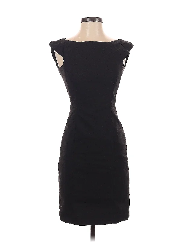 square neck cocktail dresses for retro feel-​Cocktail Dress