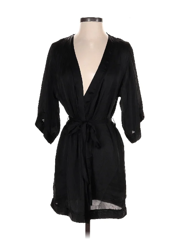 halter neck cocktail dresses for chic look-​Cocktail Dress