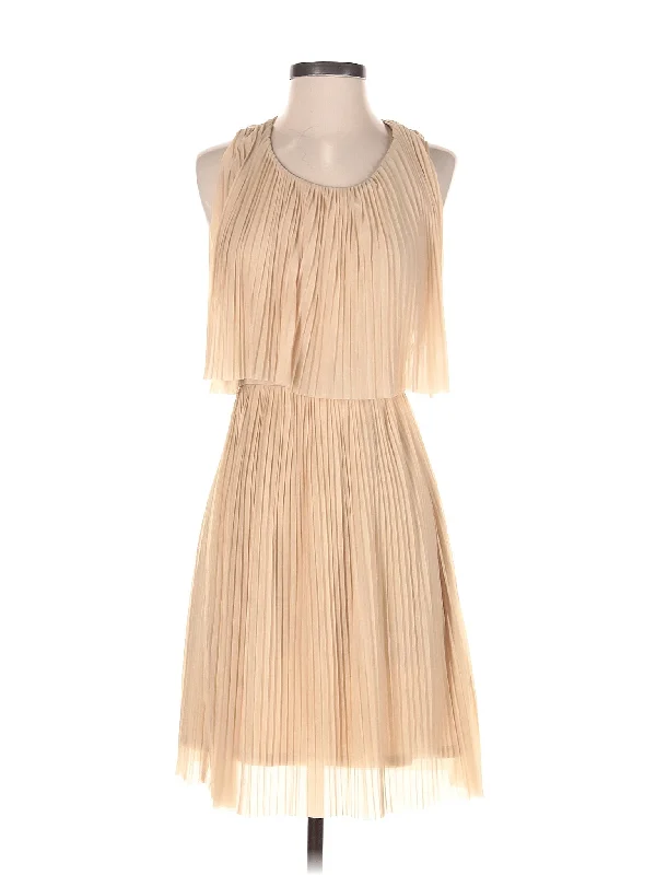cocktail dress with side appliques-Cocktail Dress