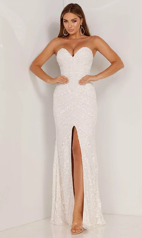 Wedding dress for a birthday bash now fun--Aleta Couture 1118 - Beaded Sweetheart Gown Wedding dress for a birthday bash now fun--Aleta Couture 1118 - Beaded Sweetheart Gown