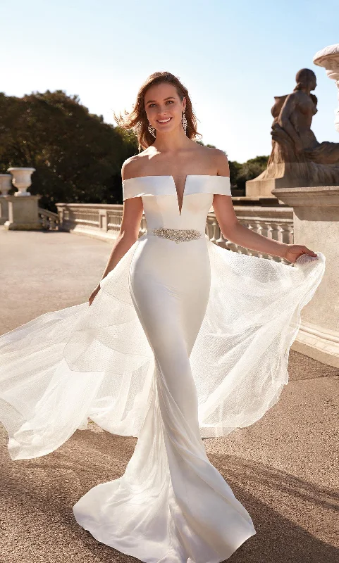 Wedding dress that is total knockout wow--Alyce Paris 7020SC
