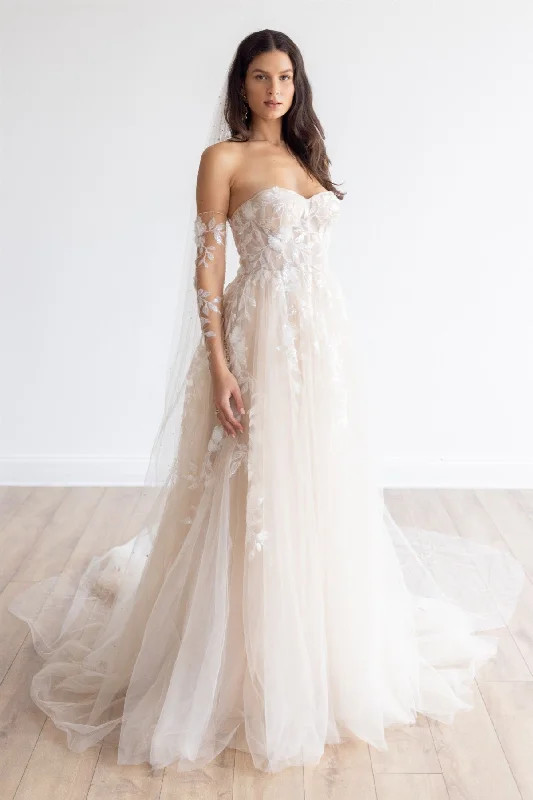 Wedding dress effortlessly chic style glam--Austin | WToo - Watters
