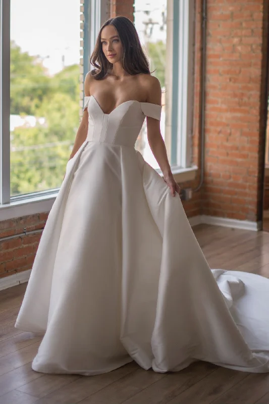 Wedding dress wrinkle-resistant travel great--Boady | Wtoo - Watters