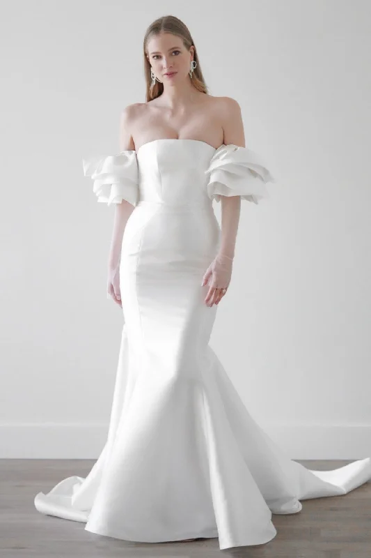 Wedding dress that flatters any figure types--Bunny with Sleeves | Watters