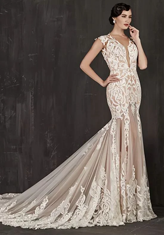 Wedding dress balances proportions greatly--Calla Blanche - Lydia 16130 Sample Gown Wedding dress balances proportions greatly--Calla Blanche - Lydia 16130 Sample Gown