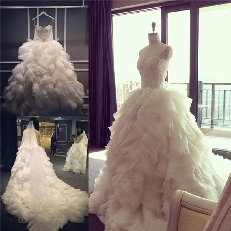 Wedding dress strapless design classic--Spaghetti Lace Top Unique Design Wedding Party Dresses, Popular Lace Up Bridal Gown, WD0014