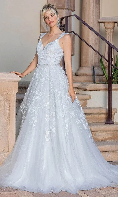 Wedding dress: outfit ideas for events--Dancing Queen 0207 - Embroidered V-Neck Ballgown Wedding dress: outfit ideas for events--Dancing Queen 0207 - Embroidered V-Neck Ballgown