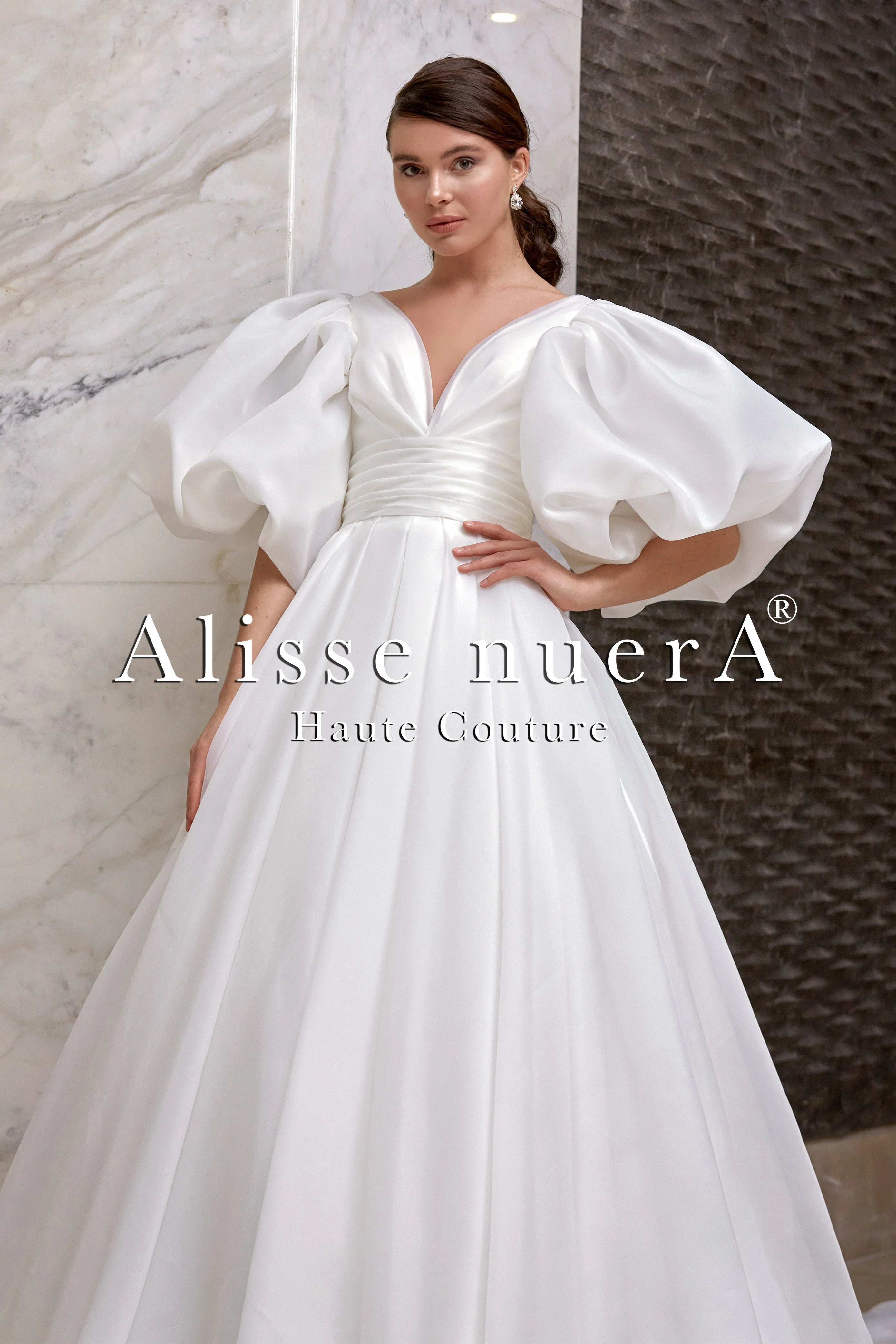 Wedding dress spaghetti straps simple--Empire Waist Balloon Sleeve V-Neck Waist Draped Wedding Dress Model Wedding dress spaghetti straps simple--Empire Waist Balloon Sleeve V-Neck Waist Draped Wedding Dress Model