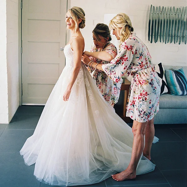 Wedding dress with stylish belt unique--Fashion Spaghetti Strap Lace Top Tulle A-line Simple Beach Wedding Dresses, AB1159 Wedding dress with stylish belt unique--Fashion Spaghetti Strap Lace Top Tulle A-line Simple Beach Wedding Dresses, AB1159